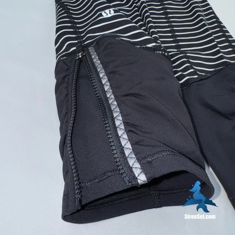 1076 lululemon Runday Crop - Size 4 - Parallel Stripe Black/White - Picture 9 of 14